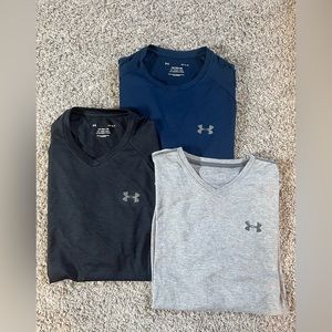 Three men’s under armour athletic shirts, barely worn!